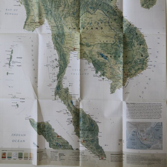 Vintage dual sided National Geographic "Map of Southeast Asia'/The Khmer Empire' - Picture 2 of 4